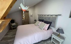 Le Jardin Du Dolaizon: Chambre Rouge Gorge